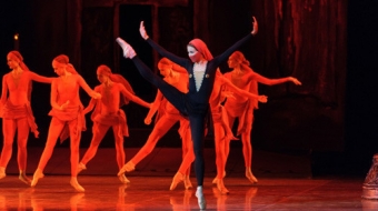 “Məhəbbət əfsanəsi” yenə Sankt-Peterburq teatrında