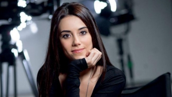 [b]Cansu Dere geri dönür[/b]