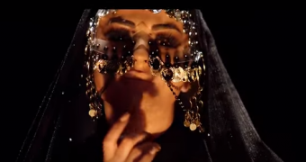 <b>Müğənni Gülay Zeynallı tanınmaz halda - <span style="color:red;">VİDEO</b> 