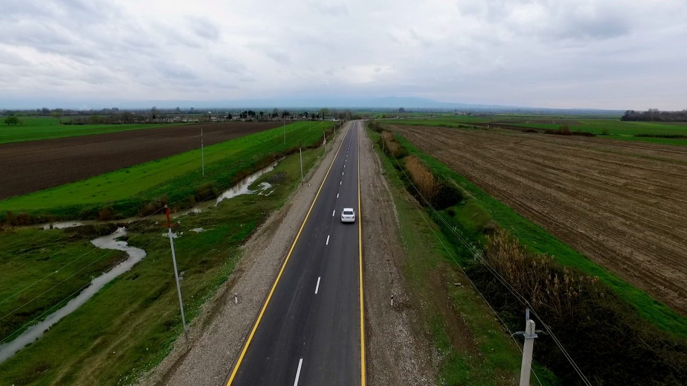 Bu avtomobil yolunda yenidənqurma işləri yekunlaşdı