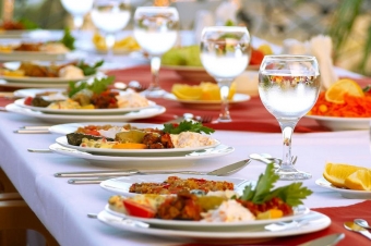 [b]4 restoran bağlana bilər[/b]
