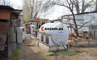 <b>Nazpərinin qardaşı "butka"da yaşayır - <span style="color:red;">FOTO</b> 