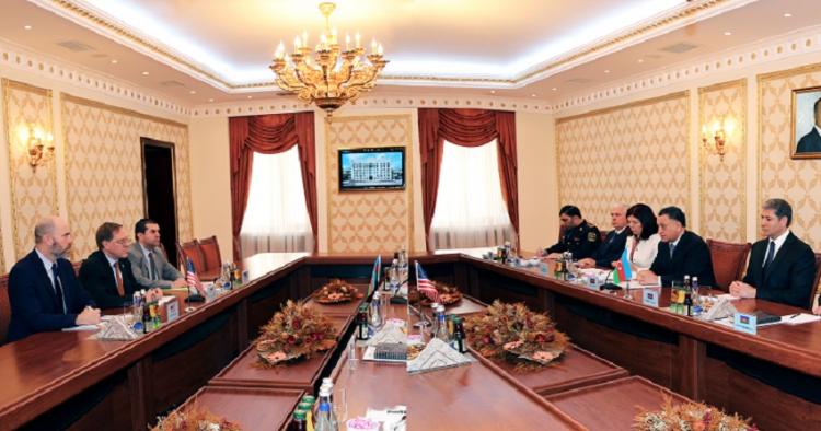 [b]Ramil Usubov ABŞ səfirini qəbul edib[/b]