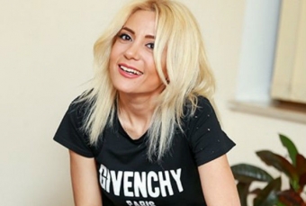 “Pul ver, onları qabağında oynat” - Səidə müğənnilər haqda