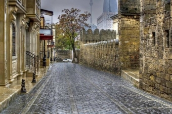 <b>Niyə İçərişəhər, niyə bu ərəfədə - <span style="color:red;">SƏBUHİ MƏMMƏDLİ YAZIR </b>