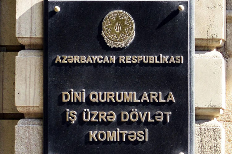 Dini dərsliklərlə bağlı <span style="color:red;">RƏSMİ AÇIQLAMA 