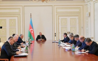 <span style="color:red;">İlham Əliyev:  "Biz süni qiymət artımına yol verə bilmərik"