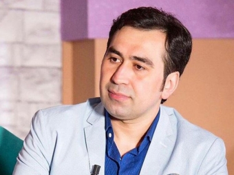 Azərbaycanlı müğənni: "Çiyinlərimdə ağır yüklərlə yaşadım"