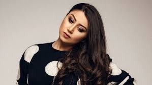 Damla kişi həmkarı ilə göz-gözə - <span style="color:red;">FOTO  