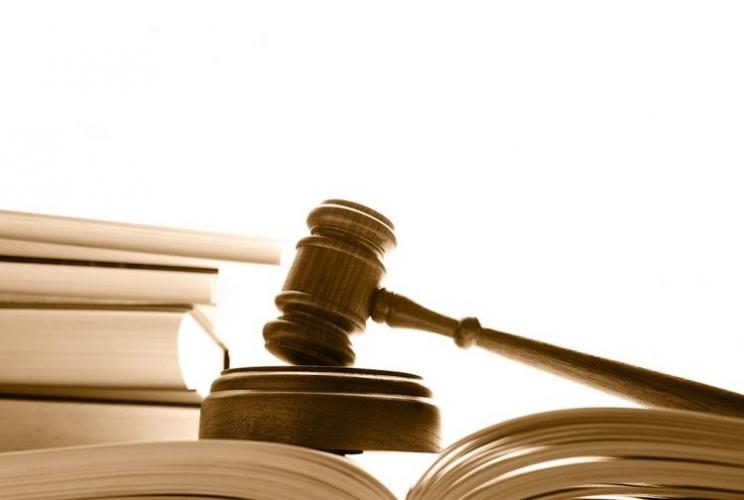 Silah gəzdirənlərə cinayət işi açıldı