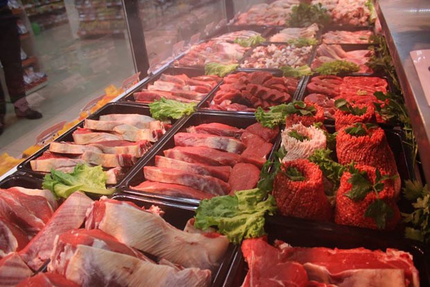 Azərbaycanda ət istehsalı azalmayıb  - <span style="color:red;">RƏSMİ  