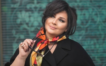 Əməkdar artist imicini dəyişdi - <span style="color:red;">FOTO 