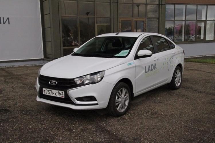 Rusiya Azərbaycana 2 mindən çox maşın ixrac edib