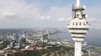 Bakı teleqülləsində YENİ anten-fider sistemi 
