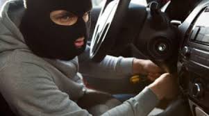 Bakıda keçmiş məhkum maşın qaçırdı