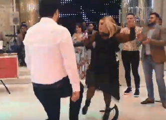 Müğənni Xatunun bacısı ELƏ OYNADI Kİ... - VİDEO