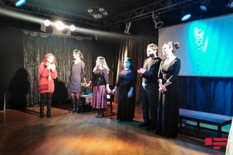 Bakıda qadınlara qarşı zorakılıqla bağlı tamaşa təqdim olundu