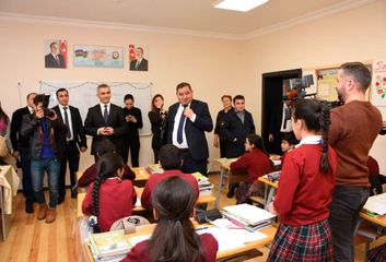  Təhsil Nazirliyi Biləsuvar və Masallı rayonlarına mediatur keçirir