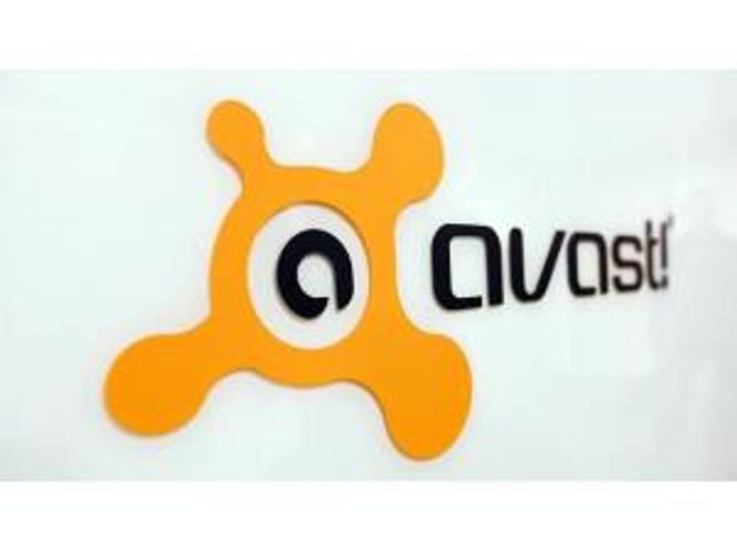 Bu antivirus istifadəçiləri izləyirmiş