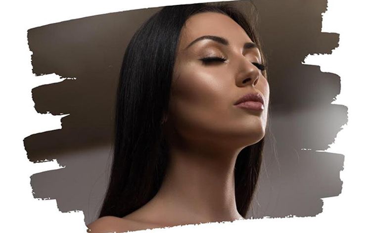 Eks-nazir gəlini yenidən şou-biznesə qayıdır 