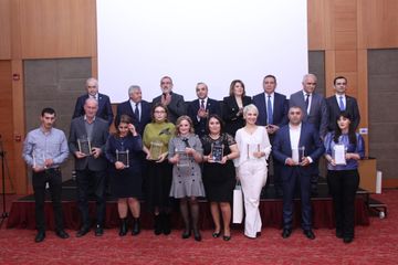 “SƏLİS Jurnalist” nominasiyası üzrə yazı müsabiqəsinin qalibləri elan olunub - FOTOSESSİYA