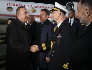 Türkiyə Xarici İşlər naziri Gürcüstanda rəsmi səfərdədir
