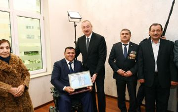 Qarabağ müharibəsi əlillərinə mənzil və avtomobillər təqdim edildi - YENİLƏNİB