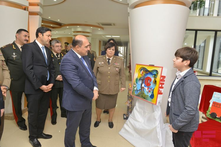 “Fövqəladə hallar uşaqların gözü ilə” müsabiqəsinin qalibləri mükafatlandırıldı