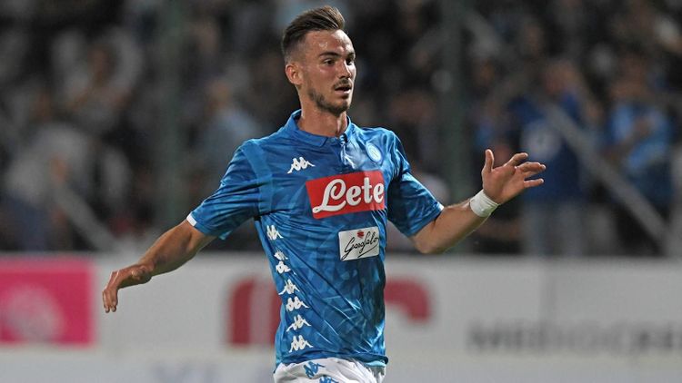 “Napoli”nin yarımmüdafiəçisi “Real”a keçə bilər