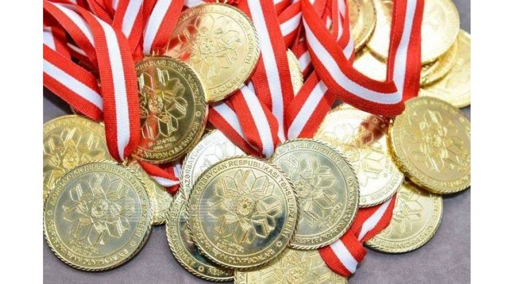  Bu il qızıl medal alan şagirdlərin sayı AÇIQLANDI