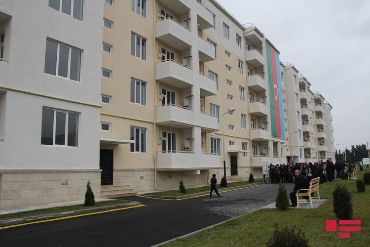 Göyçayda məcburi köçkünlər üçün yaşayış binası istifadəyə verildi - FOTO