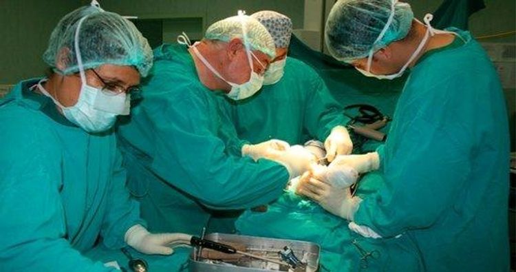 Tanınmış müğənnimiz əməliyyat olunacaq: "Ölümdən qayıtdım"