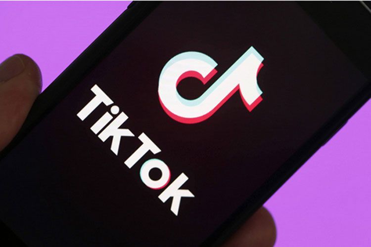 “TikTok” sosial şəbəkə tətbiqindən istifadəyə daha bir QADAĞA