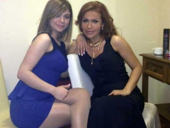 [b]Rəqsanənin qızı əziyyət çəkir: “Neyləyim?”[/b]