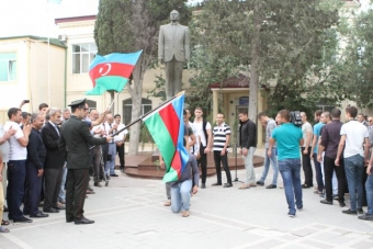 [b]Müddətli həqiqi hərbi xidmətə çağırış başlayır - Prezident Sərəncam imzaladı[/b]