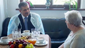  Zakir Həsənov Belarusda Milli Qəhrəmanımızın anası ilə görüşdü