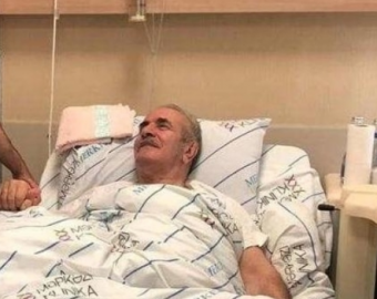 Teymur Əmi Canəli Əkbərov üçün xəstəxanada oxudu - <span style="color:red;">VİDEO 