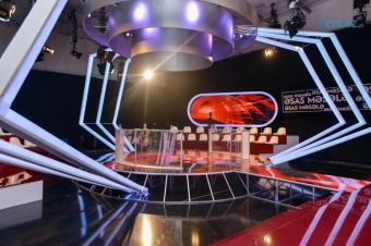 Oyanan nəhəng, sındırılan çərçivə, “siz robot deyilsiniz...” – <span style="color:red;">AzTV-dən REPORTAJ 