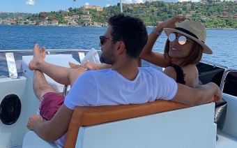 Sosial şəbəkədən imtina edən Röya qardaşı ilə... - <span style="color:red;">FOTO 