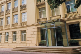 Direktor vəzifəsinə işə qəbul üzrə qeydiyyat artıq başa çatıb
