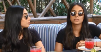 Sevinc-Sevil bacıları <span style="color:red;">CANLI YAYIMDA  