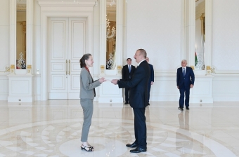 İlham Əliyev İsveçrənin yeni səfirinin etimadnaməsini qəbul edib