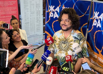 Rusiyanın tanınmış müğənnisi Bakıya gəldi - <span style="color:red;">VİDEO 