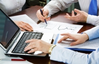 Azərbaycanda özəlləşdiriləcək dövlət müəssisələrinin borcu silinəcək