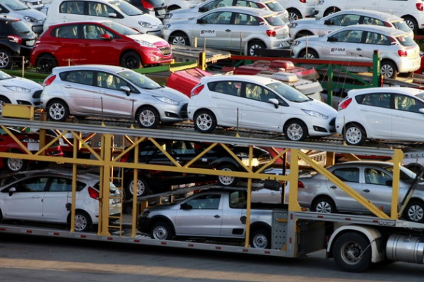 Azərbaycana gətirilən bu avtomobillərə gömrük rüsumunda dəyişiklik