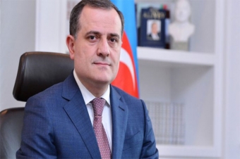 Nazirdən müəllimlərin iş yerinin dəyişdirilməsi və işə qəbulu barədə ƏMR