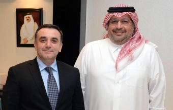 Səfir Rəşad İsmayılov “Gulf-Times”in baş redaktoru ilə görüşüb -FOTO