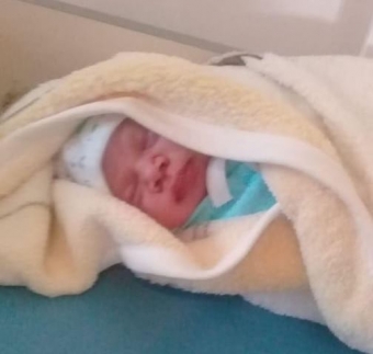 Girovluqdakı Dilqəm Əsgərov baba oldu  - <span style="color:red;">FOTO 