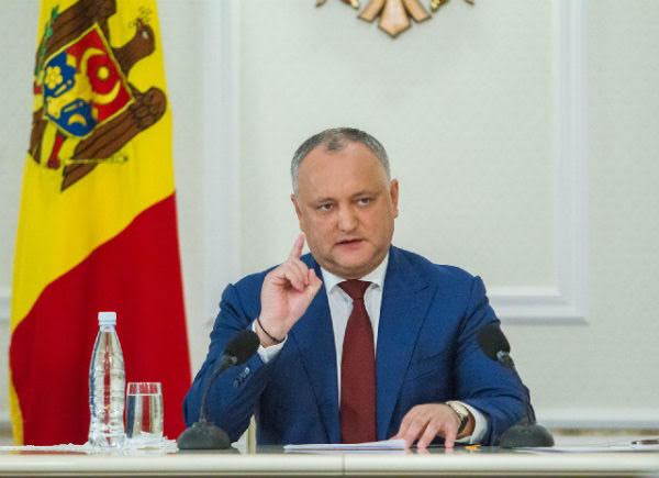 Moldova prezidenti parlamentin buraxılması barədə qərarı ləğv etdi