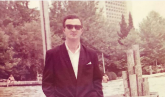 Bu azərbaycanlı məşhuru tanıdınız? - <span style="color:red;">FOTO 